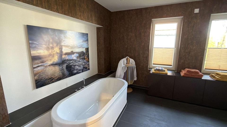 Villa Bad Camberg - 8 Zimmer, 459 m&sup2;, 3.200&euro; | Angebot:26249396