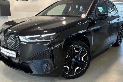 BMW iX 63.272 km 65.449 &euro; Hofheim 65719