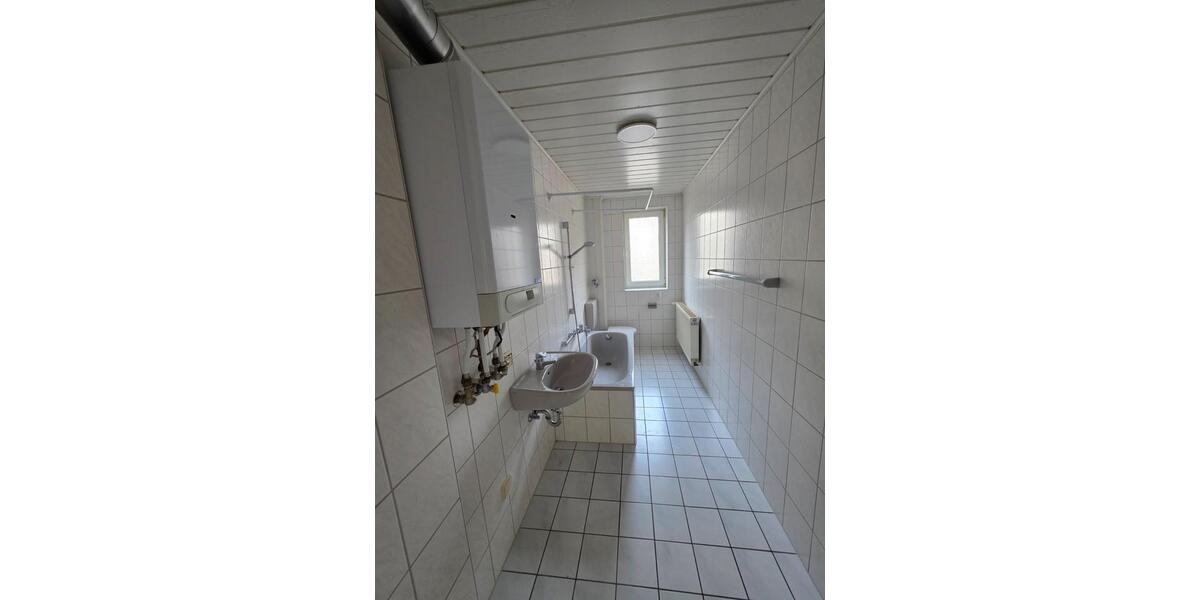 Freie 2 Zimmerwohnung mit Balkon provisionsfrei zu verkaufen 5 zimmer