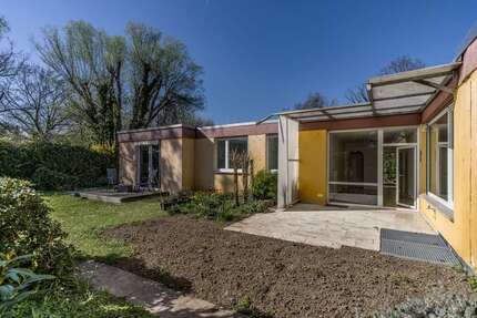 Haus zum Mieten in Frankfurt am Main 3.333 € 175 m²