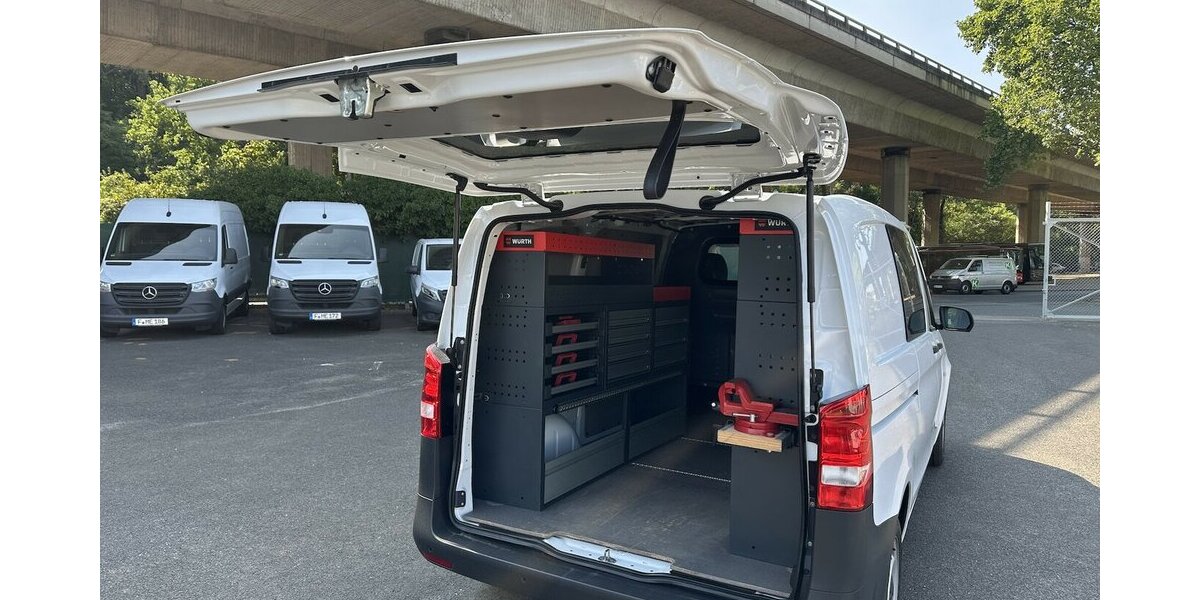 Mercedes-Benz Vito Kasten 114 CDI RWD kompakt Regaleinbau 212.097 km 15.946 &euro; Mainz 55122