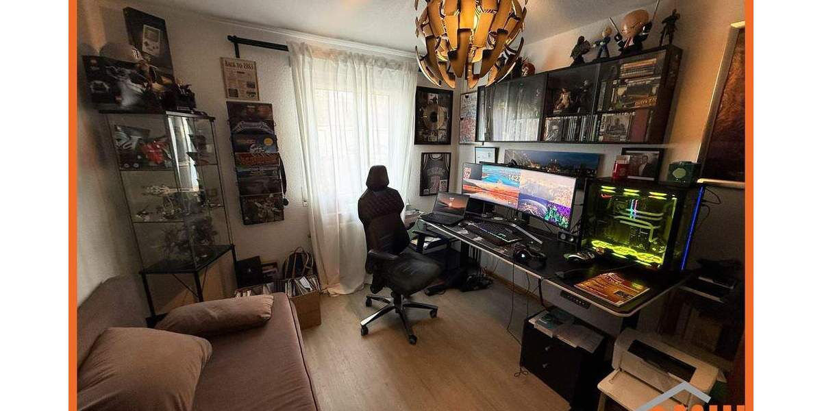 4-ZKB, Balkon, TL-Bad Wanne+Du, Gäste-WC, Keller, Garage möglich 4 zimmer