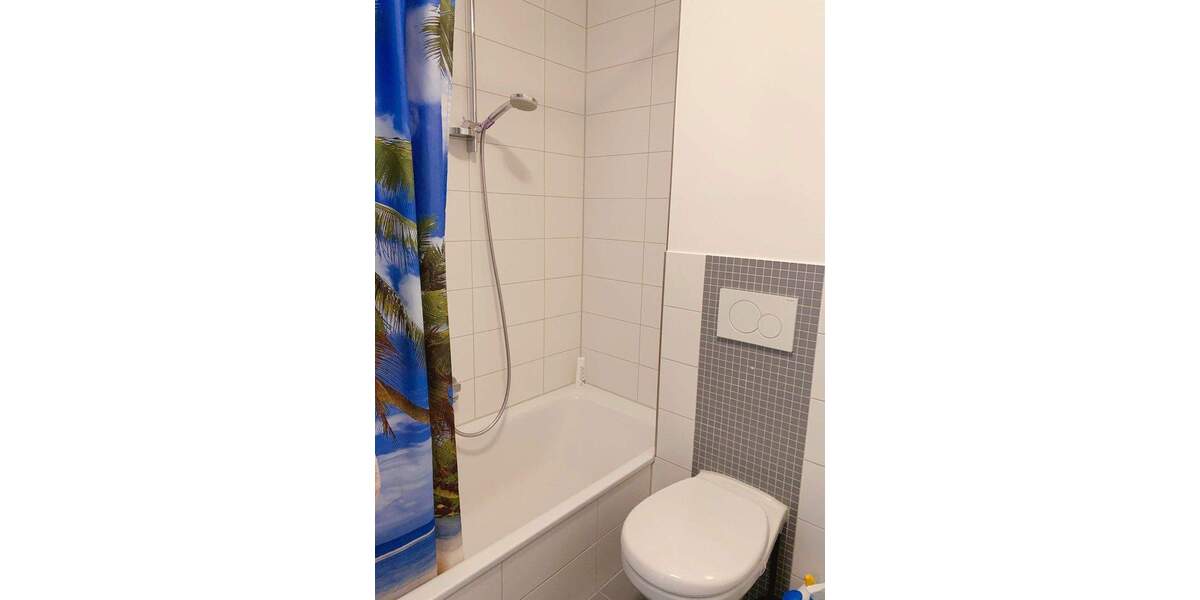 Von privat! Schöne 2-Zimmer-Wohnung mit Balkon & Tiefgarage in Kelsterbach 2 zimmer