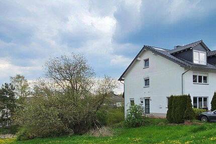 Haus Taunusstein-Wehen Wehen - 6 Zimmer, 178 m&sup2;, 2.100&euro; | Angebot:26886571