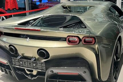 Ferrari SF90 1.350 km 488.888 &euro; Wiesbaden 65189
