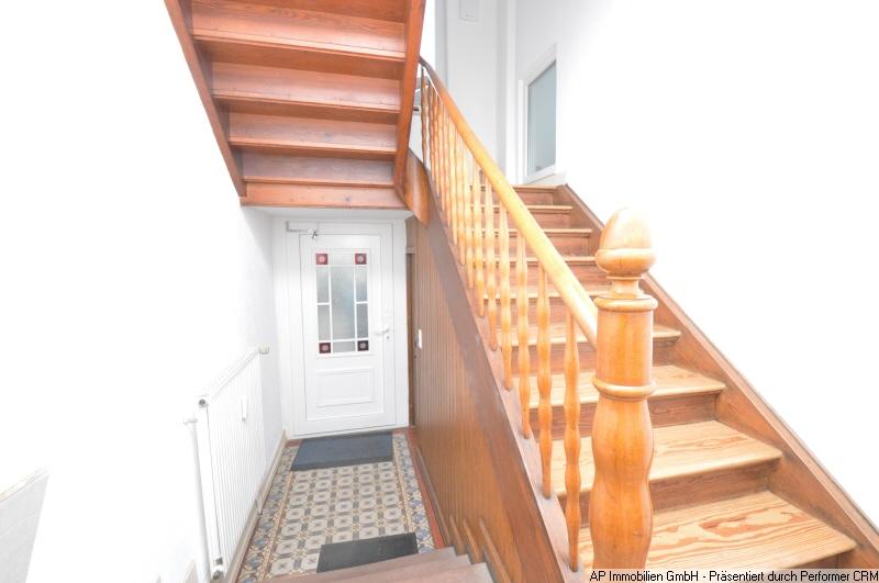 Etagenwohnung Mainz Lerchenberg - 4 Zimmer, 110 m&sup2;, 990&euro; | Angebot:25904922