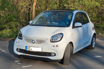 Smart ForFour 73.320 km 6.299 &euro; Mainz 55124