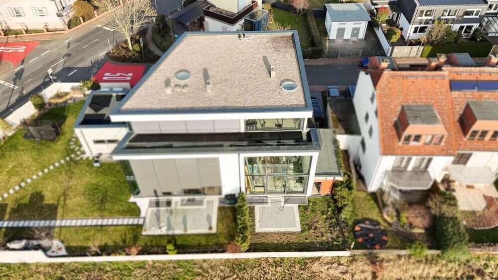 Haus zum Kaufen in Bad Homburg vor der Höhe 1.450.000 € 230 m²