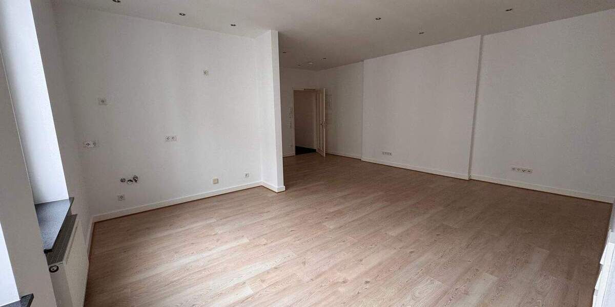 Etagenwohnung Wiesbaden Westend / Bleichstraße - 2 Zimmer, 79 m&sup2;, 1.175&euro; | Angebot:25263402