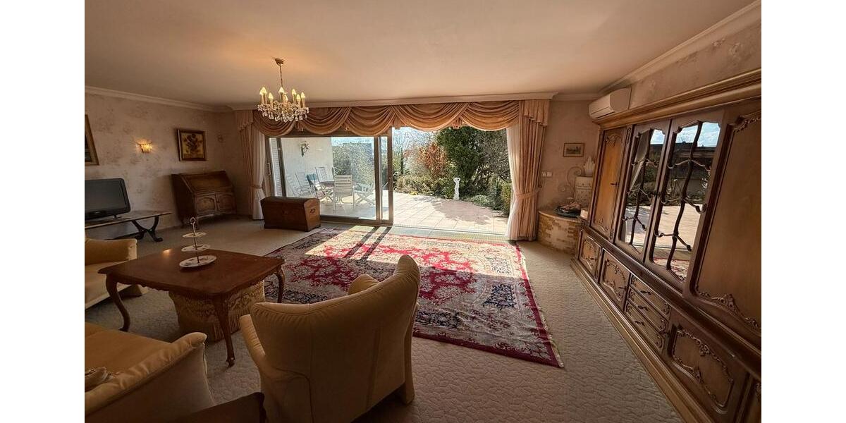 Freistehendes Einfamilienhaus inkl. 2 Appartements in Rüdesheim 6 zimmer