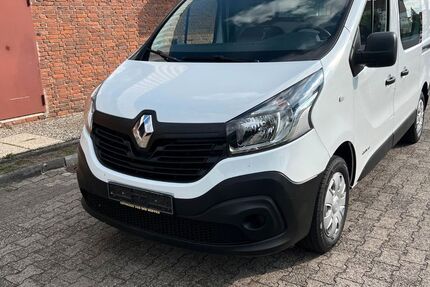 Renault Trafic 97.000 km 10.900 &euro; Wiesbaden 65185
