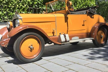  andere Andere 999.999 km 20.000 &euro; Kronberg 61476