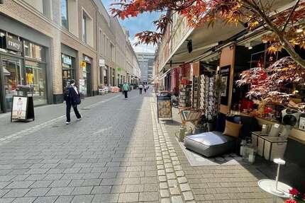 Wohnung zum Mieten in Wiesbaden 950 € 85 m² 2 zimmer