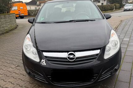 Opel Corsa 98.000 km 3.300 &euro; Rüsselsheim 65428