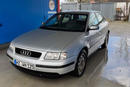 Audi A3 174.200 km 2.200 &euro; Mainz 55120