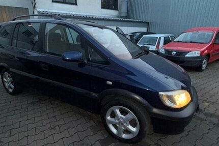 Opel Zafira Selection Executive 7 Sitze TÜV 10.2026 132.718 km 2.445 &euro; Schwalbach/Taunus 65824