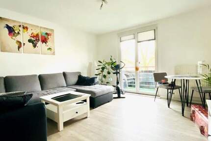 Modernisierte 2-Zimmer-Wohnung mit Balkon - Nähe Stadtmitte Klinik Universität - sofort frei 2 zimmer