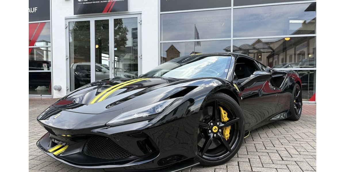 Ferrari F8 Tributo Racing|Lift|Carbon|Service neu|Garantie 16.209 km 285.999 &euro; Mainz-Kostheim 55246