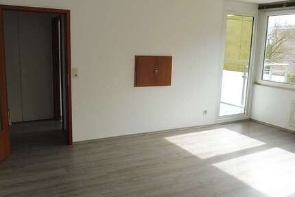 Wohnung Mainz Finthen - 2 Zimmer, 65 m&sup2;, 680&euro; | Angebot:26904335