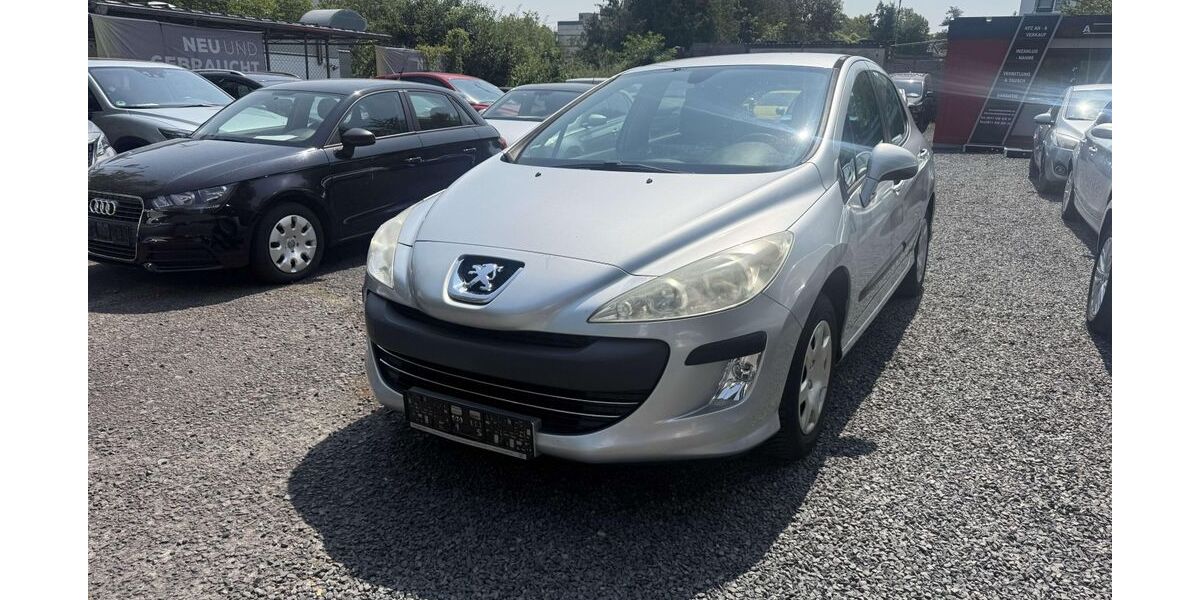 Peugeot 308 89.000 km 2.999 &euro; Wiesbaden 65197