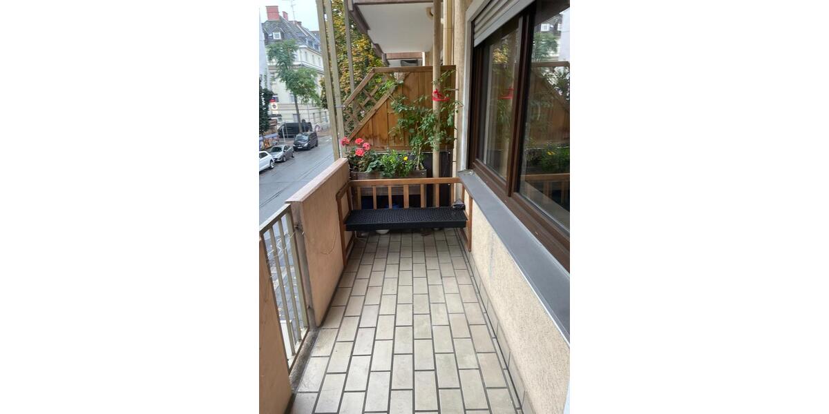 Etagenwohnung Wiesbaden Biebrich - 2 Zimmer, 73 m&sup2;, 310.000&euro; | Angebot:26221786