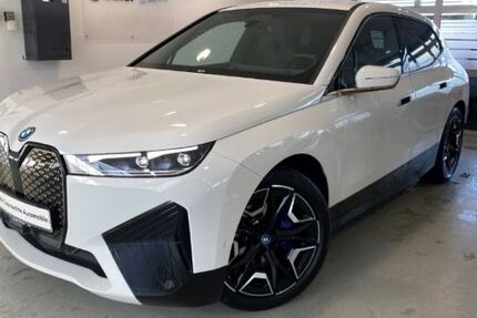 BMW iX 39.814 km 44.488 &euro; Hofheim 65719
