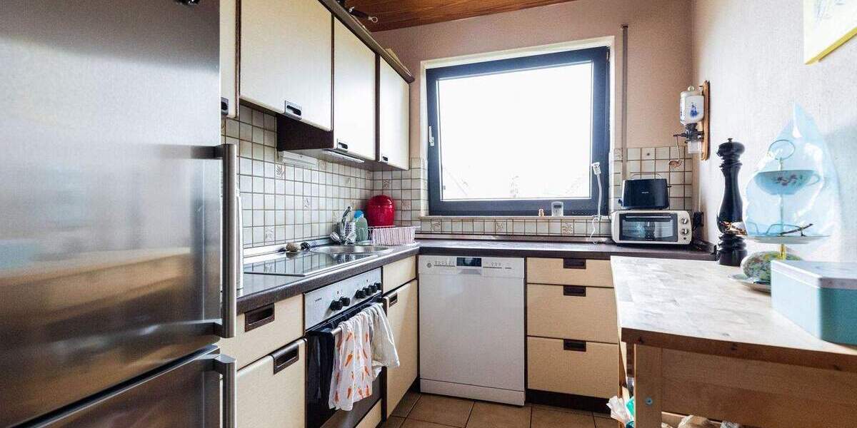 Mehrfamilienhaus, Wohnhaus Bischofsheim - 8 Zimmer, 229 m&sup2;, 695.000&euro; | Angebot:24902278