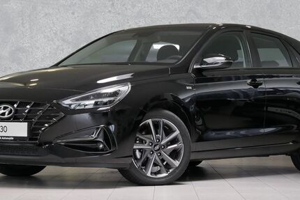 Hyundai i30 17.600 km 22.480 &euro; Mainz-Kastel 55252