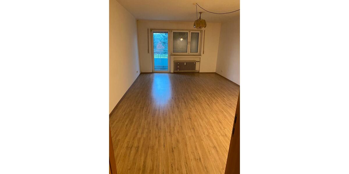 Etagenwohnung Idstein - 3 Zimmer, 82 m&sup2;, 260.000&euro; | Angebot:26885810