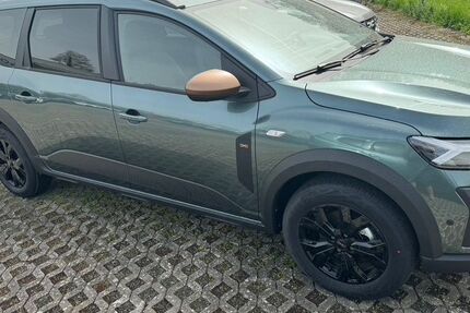 Dacia Jogger 30.248 km 22.300 &euro; schwickershausen 65520