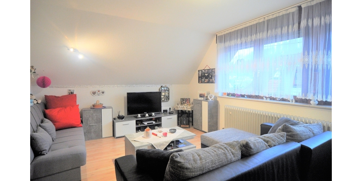 Top Angebot: 1 Grundstück, 3 Gebäude, bis zu 5 WE, davon 3 vermietet - Mehrfamilienhaus, Wohnhaus Schmitten | Angebot:26339403