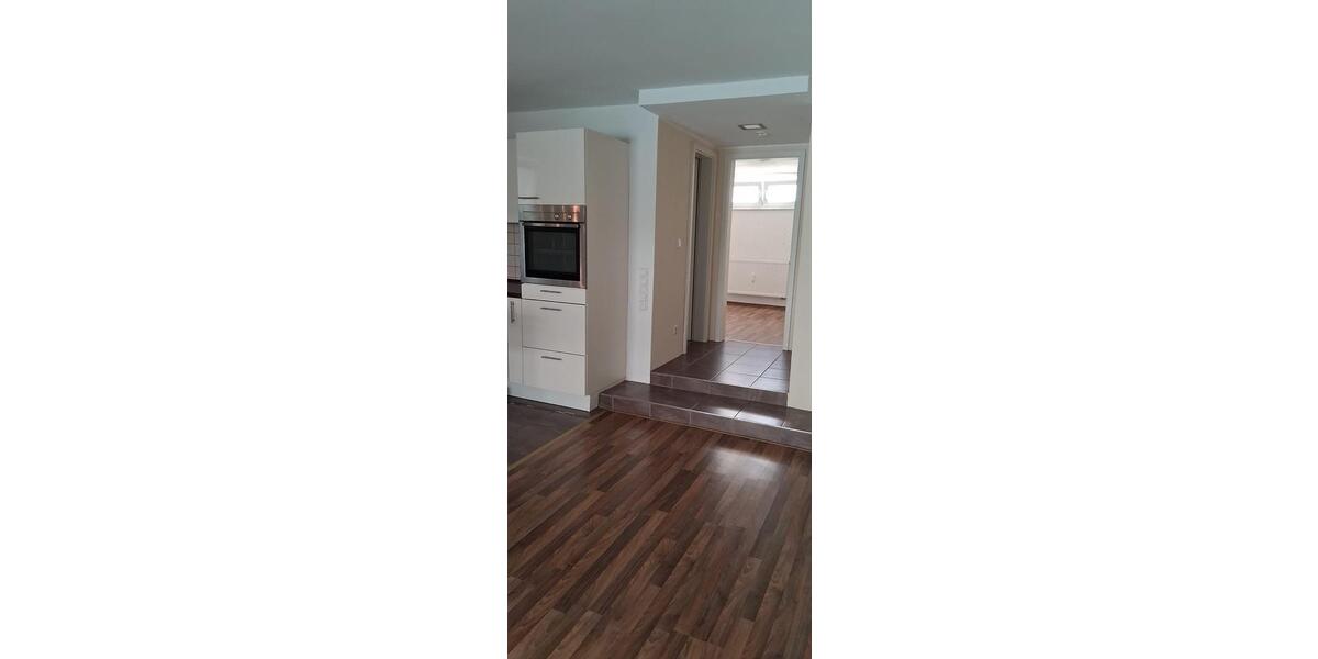 Etagenwohnung Eschborn - 2 Zimmer, 45 m&sup2;, 750&euro; | Angebot:26373430