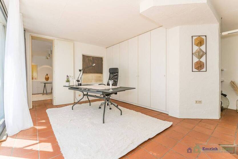 Einzigartiges Architektenhaus mit EinliegerWohnung in begehrter Lage von Mainz-Laubenheim