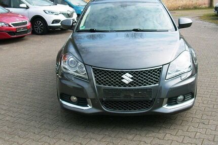 Suzuki Kizashi 99.900 km 9.499 &euro; Wiesbaden 65187