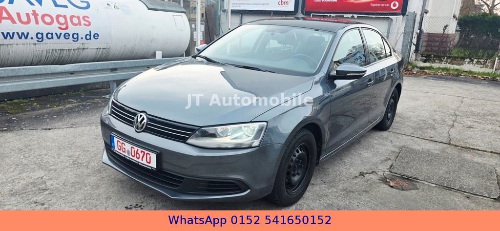 VW Jetta 133.000 km 8.900 &euro; Rüsselsheim am Main 65428