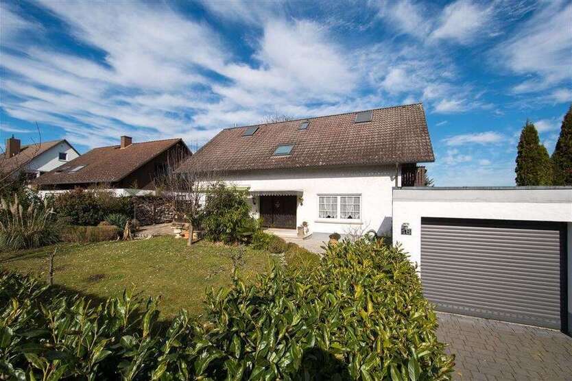 Haus zum Kaufen in Frankfurt 998.000 € 257 m²