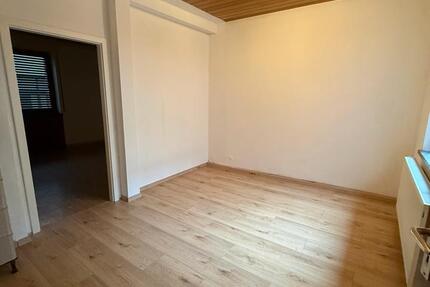 Helle 3,5 Zimmer Wohnung in Mainz Mombach 4 zimmer