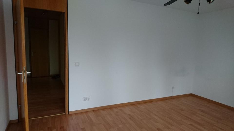 Etagenwohnung Idstein - 3 Zimmer, 82 m&sup2;, 260.000&euro; | Angebot:26885810