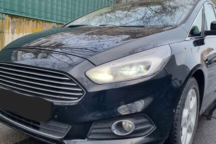 Ford S-Max 156.000 km 9.200 &euro; Wiesbaden 65187
