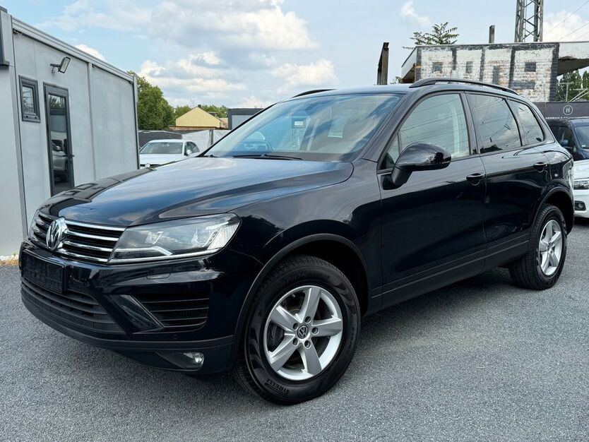 VW Touareg 177.000 km 14.950 € Frankfurt am Main 65933