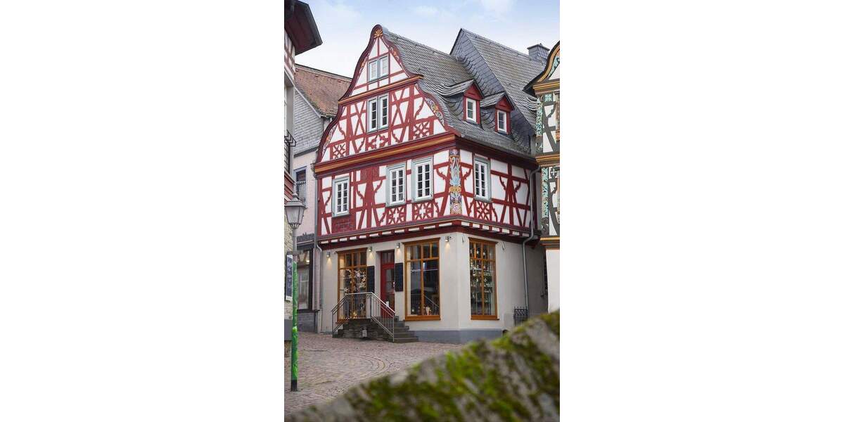 Mehrfamilienhaus, Wohnhaus Idstein - 1 Zimmer, 271 m&sup2;, 1.380.000&euro; | Angebot:24973695