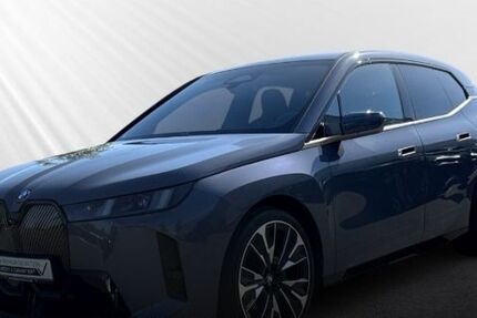 BMW iX 20.534 km 67.790 &euro; Rüsselsheim 65428