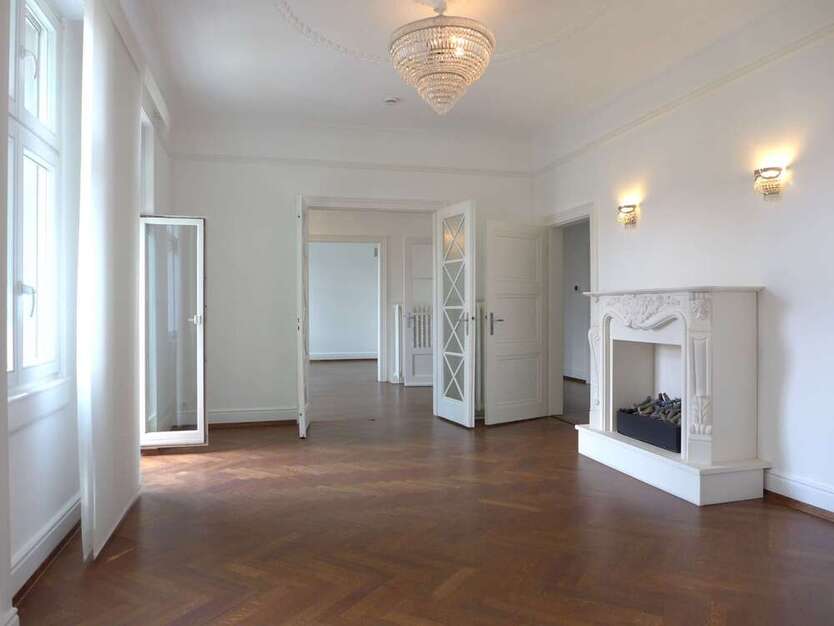 Wohnung zum Mieten in Frankfurt am Main 2.890 € 130 m²