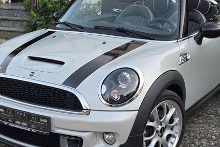 Mini Cooper S Cabrio 82.000 km 12.900 &euro; Eltville 65346