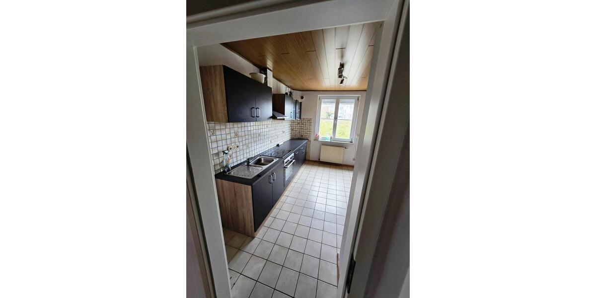 Etagenwohnung Geisenheim - 3 Zimmer, 74 m&sup2;, 220.000&euro; | Angebot:26066082