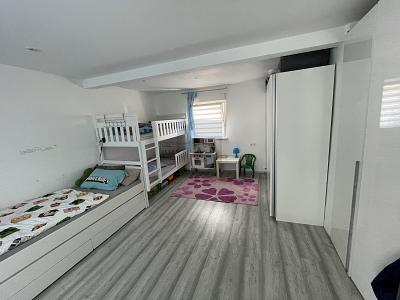 MODERNES ZUHAUSE MIT BESTER INFRASTRUKTUR - Doppelhaushälfte Bad Camberg | Angebot:26765631