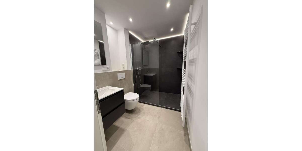 Etagenwohnung Steinbach - 3 Zimmer, 73 m&sup2;, 1.300&euro; | Angebot:24467553