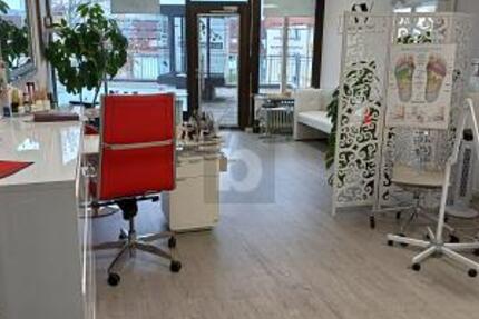 HOCHWERTIG RENOVIERT: STUDIO, BÜRO, LADEN, PRAXIS