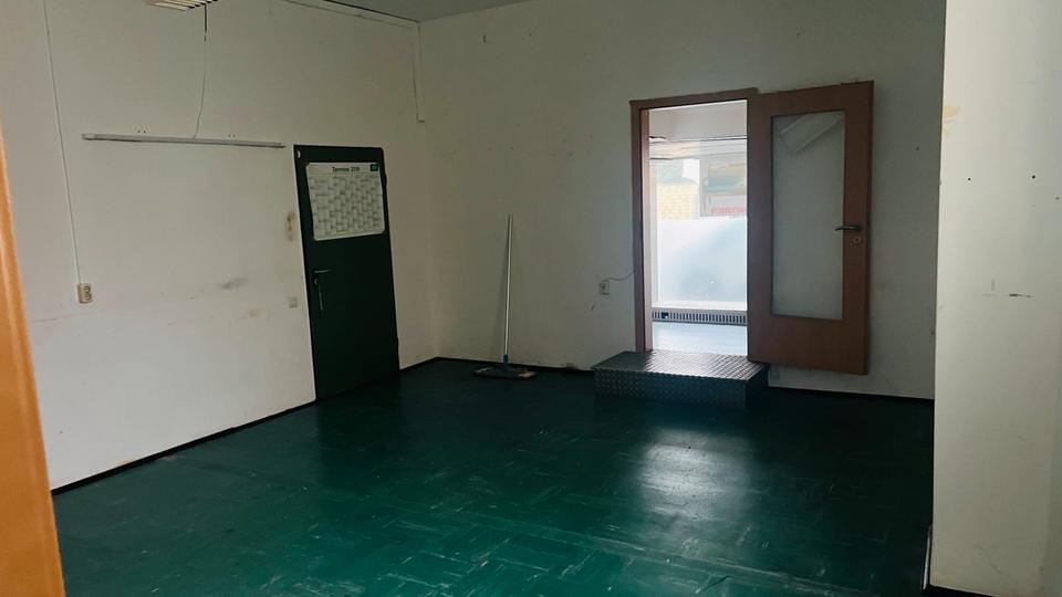 Gewerbefläche, kiosk,MassagenStudio zimmer