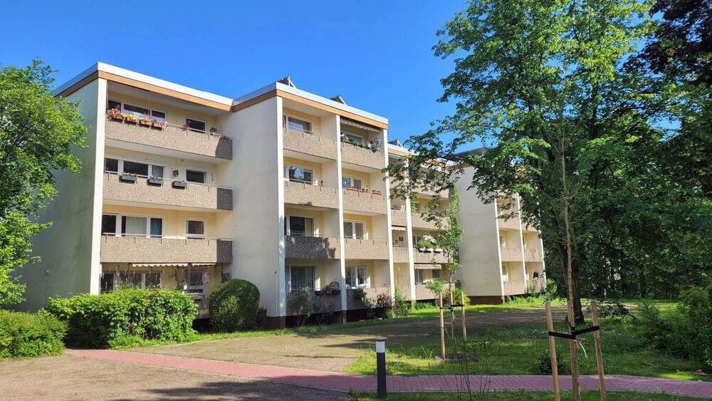 Etagenwohnung Wiesbaden Bierstadt - 4 Zimmer, 96 m&sup2;, 350.000&euro; | Angebot:25657350